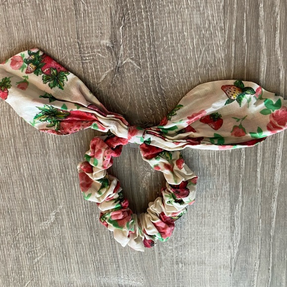 LoveShackFancy Accessories - LSF Scrunchie